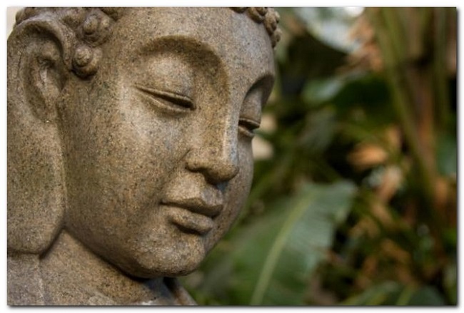 В Китае запрещена реинкарнация