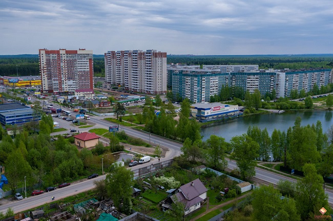 Как называется самая большая деревня в России?