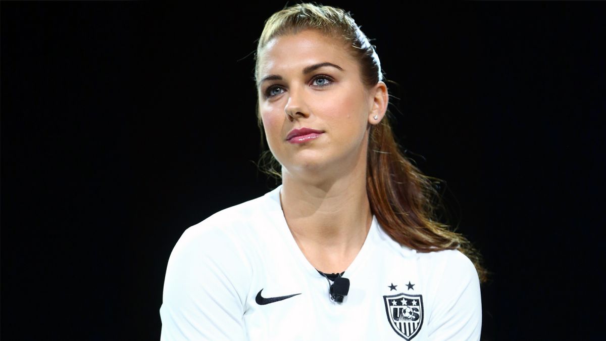 Alex Morgan Nip Slip