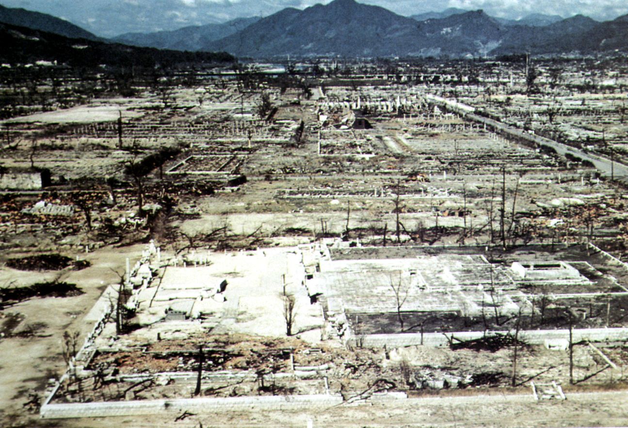 Хиросима ядерный взрыв сколько погибло. Нагасаки Эпицентр взрыва. Эпицентр взрыва в Хиросиме.