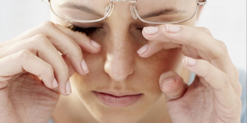 Народные методы лечения когда глаз дергается thumbnail