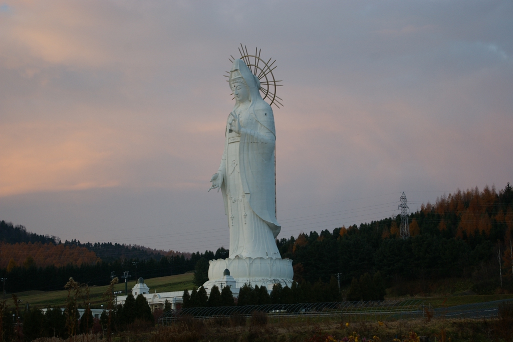 Самые большие статуи в мире фото