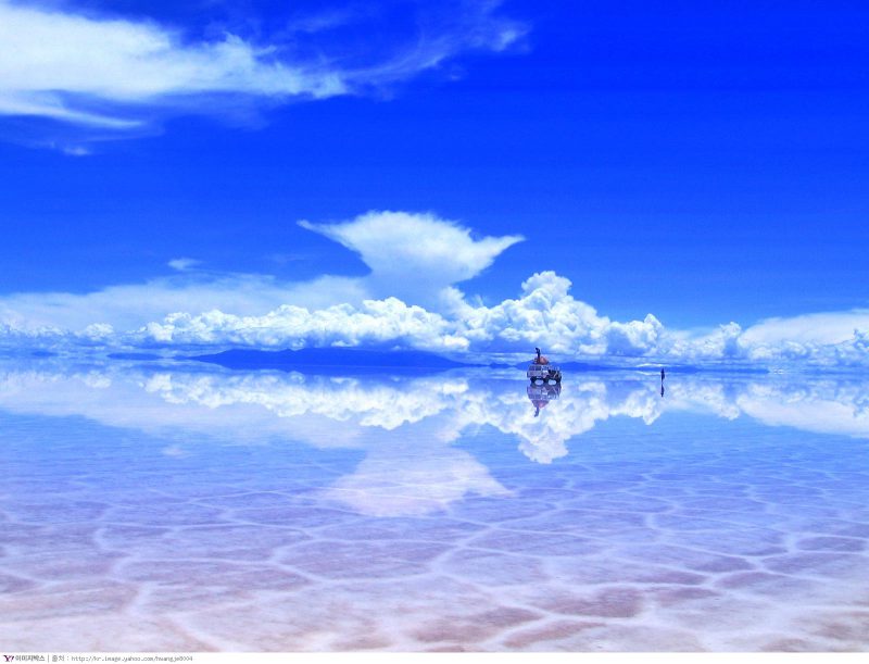в какой стране находится самая маленькая пустыня в мире. solonchak Uyuni. в какой стране находится самая маленькая пустыня в мире фото. в какой стране находится самая маленькая пустыня в мире-solonchak Uyuni. картинка в какой стране находится самая маленькая пустыня в мире. картинка solonchak Uyuni. Во время поездки по шоссе Клондайк, проходящего канадской провинции Юкон, пейзаж постепенно переходит от скалистых гор с широкими озерами к. пустыне! Да, здесь, на северо-западе Канады, где зимой температура опускается ниже нуля, а вокруг резвятся и играют олени, из нескольких дюн образовалась самая маленькая пустыня в мире. Имя ей Каркросс.