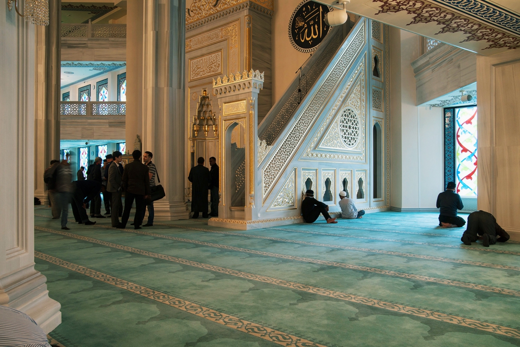 Интерьер мечети