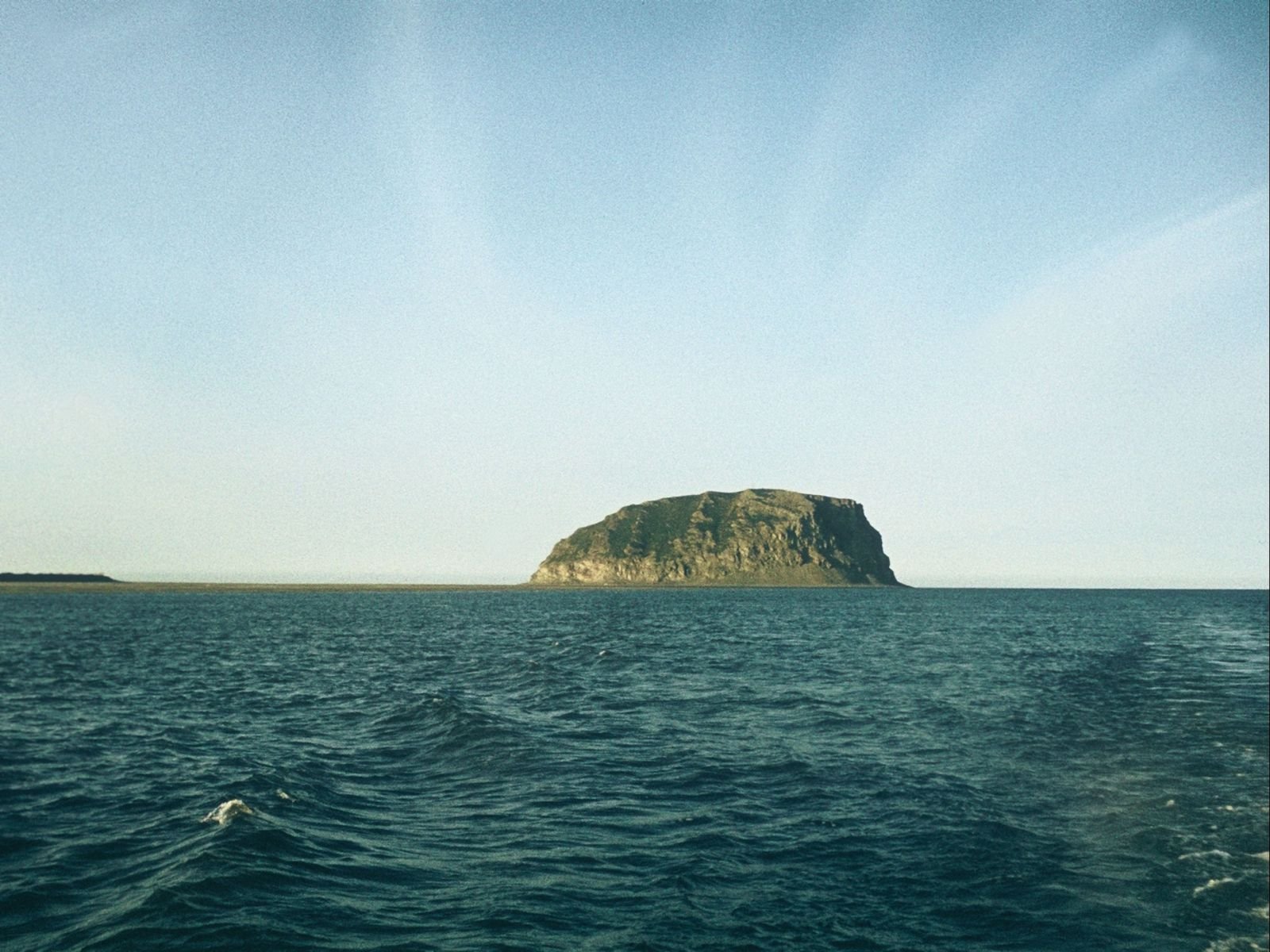 Море Лаптевых остров