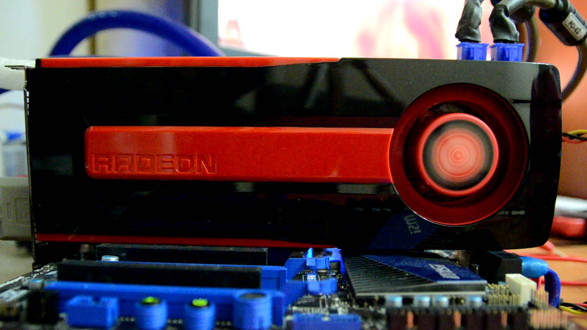 видеокарта AMD Radeon HD 7970