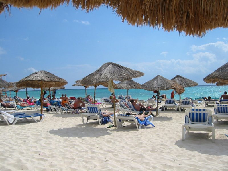 Плайя-Мамитас