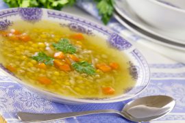 Как варить гороховый суп правильно?