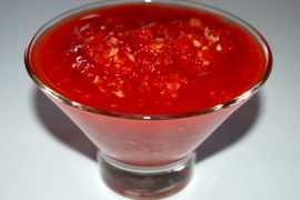 Как приготовить аджику в домашних условиях?