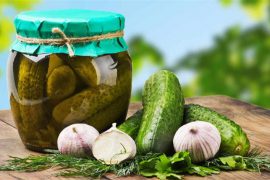 Как мариновать огурцы вкусно и быстро