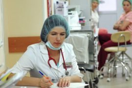 Фотодинамическая терапия: лечение кожных болезней и опухолей