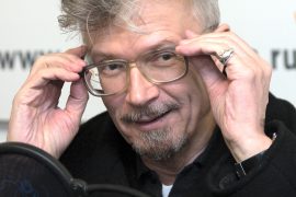 Эдуард Лимонов хочет поставить монумент старухе-процентщице