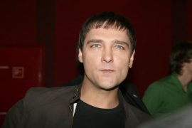 Сколько лет Юрию Шатунову?
